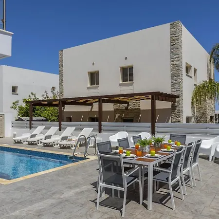 Sunrise 2 * Protaras